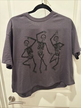 NWT La Luna charcoal Gray beaded Skeleton Dance Graphic Tee- S